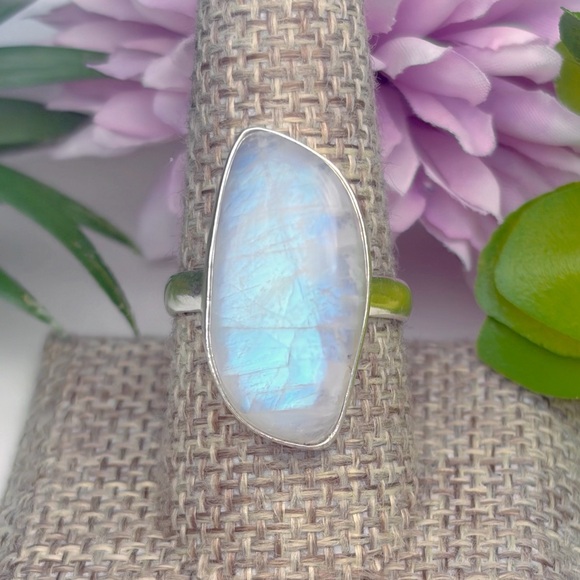 Artisan Jewelry - Pure Sterling Silver 925 Rainbow Moonstone Ring Size 9 1/2 Wavy Boho Southwest